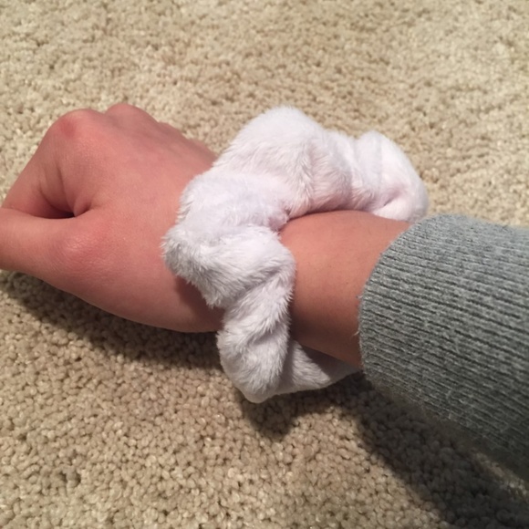 Rebecca Minkoff Scrunchie - Picture 2 of 2